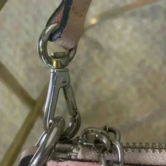 VALENTINO BY MARIO VALENTINO Babette Leather Camera Bag - Picture 5 of 14